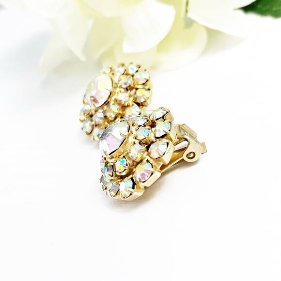 Aurora Borealis AB Vintage Cluster Clip Earrings - Picture 4 of 5